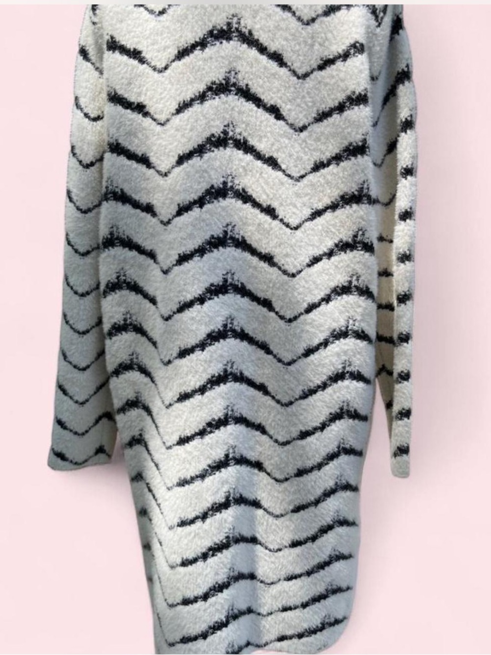 Love Stitch White and Black Striped Fuzzy Long Cardigan - Picture 4 of 6